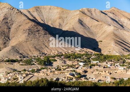 Village de montagne dans la vallée de Panjshir, Afghanistan, Asie Banque D'Images