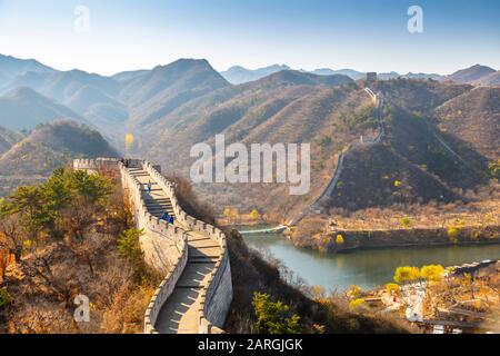 Vue Sur La Grande Muraille De Chine À Huanghua Cheng (Fleur Jaune), Site Classé Au Patrimoine Mondial De L'Unesco, Xishulyu, Jiuduhe Zhen, Huairou, République Populaire De Chine Banque D'Images