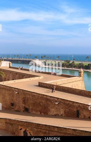 Majorque, Espagne - 8 mai 2019: Promenade en bord de mer à Palma de Majorque. Banque D'Images