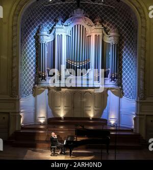 EMILE NAOUMOFF SALLE DE CONCERT GAVEAU Banque D'Images