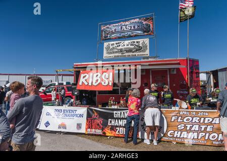 Barbecue Smoker Pigfest Lakeland, Floride États-Unis Banque D'Images