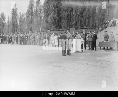 Prix Prix Prins Bernhard knight Adjum Amersfoort Date : 14 septembre 1949 lieu : Amersfoort mots clés : KNIDDERS, Prix, Prix Nom personnel : Bernhard, prince, Ridder Nom de l'établissement : Adjum Banque D'Images