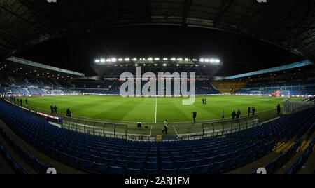 Vue générale à l'intérieur d'Elland Road avant le match du championnat Sky Bet entre Leeds United et Millwall. Banque D'Images