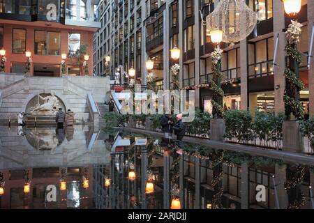 Canada, Québec, Montréal, Centre Du Commerce Mondial, Décoration De Noël, Banque D'Images