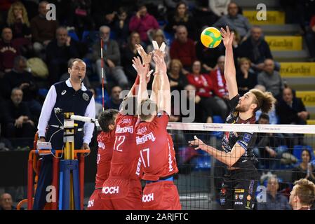 Civitanova, Italie, 28 janvier 2020, Spike rychliki kamil (cucine Lube civitanova) pendant le championnat Cucine Lube Civitanova vs Jihostroj Ceske Budejovice - Volleybal Champions League Men Championship - crédit: LPS/Roberto Bartomeoli/Alay Live News Banque D'Images