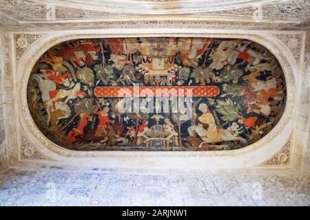 L'Alhambra, l'un des seuls exemples d'un palais mauresque intact dans le monde, est un grand tirage au sort pour le tourisme à Grenade, en Espagne. Banque D'Images