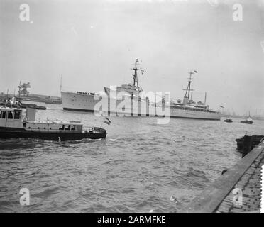English Home Hot Visits Rotterdam Date : 21 Novembre 1960 Lieu : Rotterdam, Zuid-Holland Mots Clés : Navires Banque D'Images