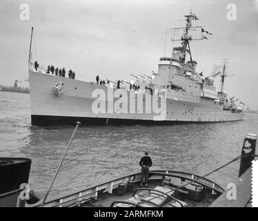 English Home Hot Visits Rotterdam Date : 21 Novembre 1960 Lieu : Rotterdam, Zuid-Holland Mots Clés : Navires Banque D'Images
