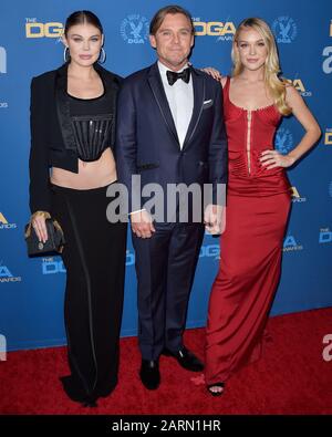 Los ANGELES, CALIFORNIE, États-Unis - 25 JANVIER : Cambrie Schroder, Rick Schroder et Faith Schroder arrivent au 72ème Prix annuel de la Guilde des directeurs de l'Amérique qui se tient à l'hôtel Ritz-Carlton à L.A. Vivre Le 25 Janvier 2020 À Los Angeles, Californie, États-Unis. (Photo Par Image Press Agency) Banque D'Images