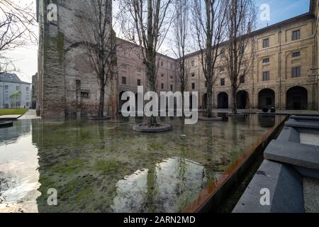 Extérieur du palais du Palazzo della Pilotta dans le centre historique de Parme, en Italie, le XVIe siècle abrite le musée d'art Galleria Nazionale di Parma Banque D'Images