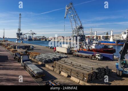 Port de Leixoes Matosinhos en ville, bordée de Porto, partie de la grande sous-région de Porto au Portugal. Vue du pont Banque D'Images