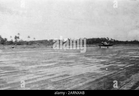Journée De L'Aviation Aviation Militaire À L'Aéroport De Kemajoran Date : 9 Mars 1947 Lieu : Batavia, Indonésie, Jakarta, Kemajoran, Hollandais East Indies Banque D'Images