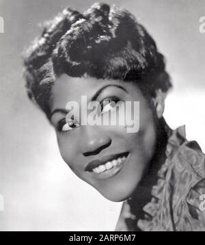 Sœur ROSETTA THARPE (1915-1973) photo promotionnelle du chanteur et guitariste américain vers 1956 Banque D'Images