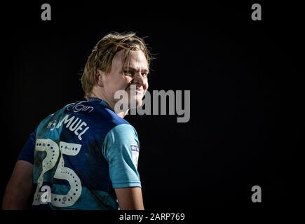 Alex Samuel de Wycombe Wanderers lors du match de la Sky Bet League 1 entre Wycombe Wanderers et Blackpool à Adams Park, High Wycombe, Angleterre, le 28 janvier 2020. Photo D'Andy Rowland. Banque D'Images