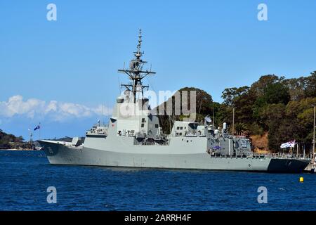 Sydney, Nouvelle-Galles du Sud, Australie - 31 octobre 2017 : HMAS Hobart au quai Woolloomooloo de la marine australienne Banque D'Images