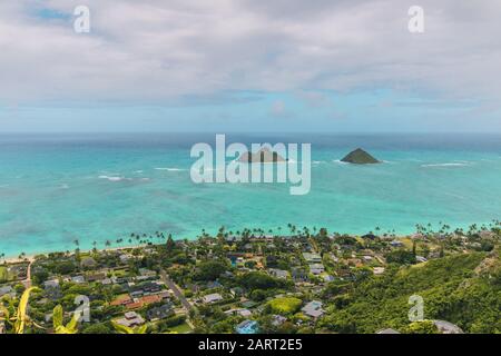 Plage de Lanakai d'en haut Banque D'Images