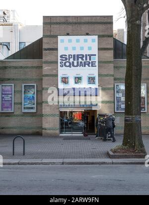 Charlotte, Caroline du Nord, États-Unis-26 JANV. 2020: Spirit Square, sur la rue Tryon, en ville. Banque D'Images