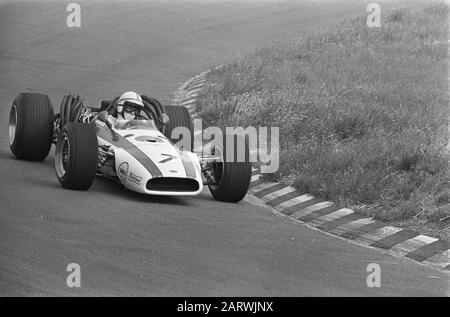 Grand Prix 68 Zandvoort. Numéro 4 J. Surters, Numéro 5 Graham Hill, Numéro 6 Surters, Numéro 7 Oliver. Banque D'Images