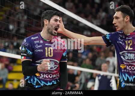 Pérouse, Italie, 29 janvier 2020, filippo lanza (n . 10 hitter spiker monsieur sécurité conad pérouse) célèbre pendant Sir Sicoma Monini Pérouse vs Tours VB - Volleybal Champions League Men Championship - crédit: LPS/Loris Cerquiglini/Alay Live News Banque D'Images