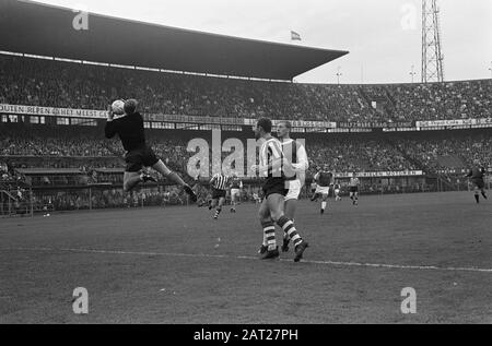 Feyenoord Contre Sparta, Game Moments Date: 25 Septembre 1965 Mots Clés: Sport, Football Institution Nom: Feyenoord Banque D'Images