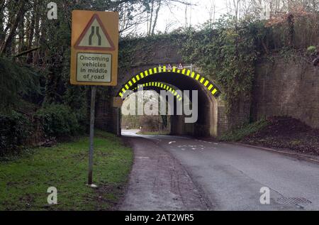 Deux ponts de l'ancien Great Central Railway, Woodford Halse, Northamptonshire, Angleterre, Royaume-Uni Banque D'Images