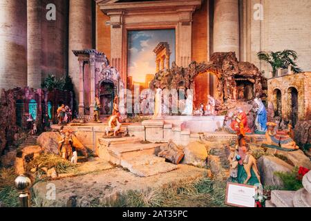 Rome, Italie - 1 Janvier 2020: Scène De Noël Nativité Au Palazzo Nuovo, Rome, Lazio, Italie. Banque D'Images