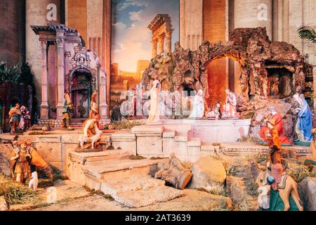 Rome, Italie - 1 Janvier 2020: Scène De Noël Nativité Au Palazzo Nuovo, Rome, Lazio, Italie. Banque D'Images