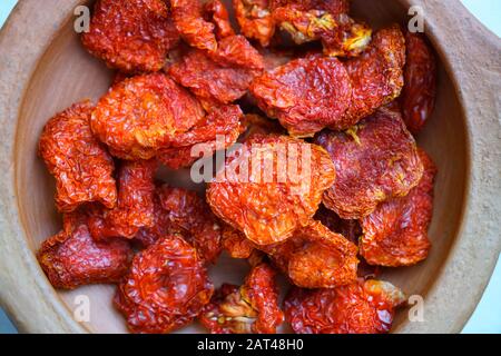 Tomates cerises séchées traditionnelles de Sicile, Italie, Europe Banque D'Images