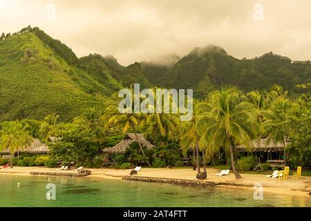 Une station balnéaire de Moorea, Polynésie française Banque D'Images