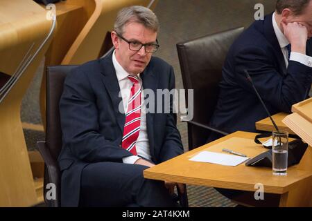 Édimbourg, Royaume-Uni. 30 janvier 2020. Photo : Adam Tomkins Msp - Secrétaire Du Cabinet Fantôme Pour Les Relations Constitutionnelles. Déclaration Ministérielle : Sortie De L'Ue. À la veille du dernier jour où le Royaume-Uni se trouve dans l'UE, Michael Russell MSP adresse le Parlement. Crédit : Colin Fisher/Alay Live News Banque D'Images