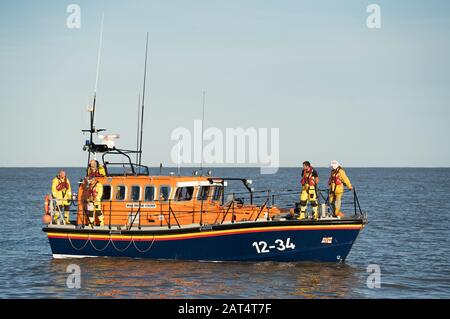 Aldeburgh Lifeboat - Rnlb Freddie Cooper. Aldeburgh, Suffolk Banque D'Images