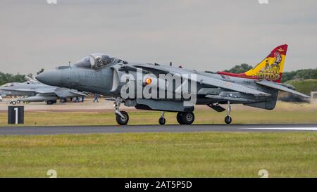 L'exposition des avions de combat EAV-8 B Harrier II plus de la Marine espagnole au Royal International Air Tattoo, RAF Fairford, Royaume-Uni, le 21 juillet 2019. Banque D'Images