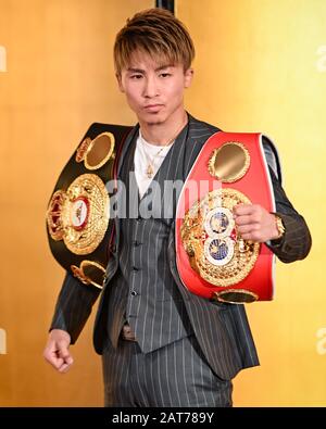 Tokyo, Japon. 31 janvier 2020. Le boxeur japonais Naoya Inoue, WBA Super World Bantam, champion de boxe IBF World Bantam, s'exprime lors d'une conférence de presse à Tokyo, Japon, le 31 janvier 2020. Inoue combattra le 25 avril à Las Vegas, Nevada, USA, John Riel Casimero, champion du monde de Bantam aux Philippines. Crédit: Hiroaki Yamaguchi/Aflo/Alay Live News Banque D'Images