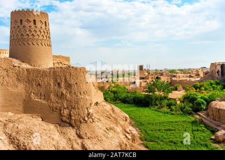 Narin Qal'eh, forteresse en briques de boue, Meybod, province de Yazd, Iran Banque D'Images