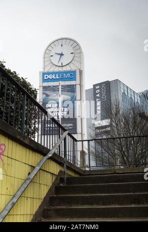 L'emblématique tour Dell EMC, Great West Road, Brentford, London, TW8 Banque D'Images