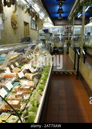 Le magasin traditionnel de bouchers à Nantwich, en Angleterre Banque D'Images