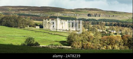 Château De Bolton Au Château Bolton, Wensleydale, Parc National Du Yorkshire Dales, Yorkshire Du Nord Banque D'Images