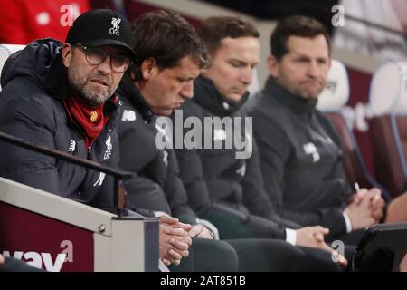 Responsable de Liverpool, Jurgen Klopp et son personnel d'encadrement - West Ham United / Liverpool, Premier League, London Stadium, Londres, Royaume-Uni - 29 janvier 2020 Usage éditorial Seulement - les restrictions DataCo s'appliquent Banque D'Images