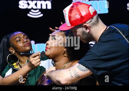 Lizzo présent à la ligne radio SiriusXM pour Super Bowl LIV qui s'est tenue au Centre des congrès de Miami Beach à Miami, en Floride, le 31 janvier 2020. (Photo d'Anthony Behar/Sipa USA) Banque D'Images