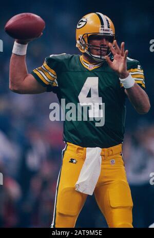 Brett Favre des Green Bay Packers pendant le Super Bowl XXXI à la Nouvelle-Orléans Superdome à la Nouvelle-Orléans, LA USA Banque D'Images