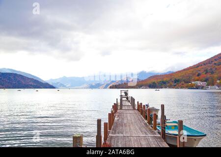 Bateau à visiter au lac Chuzenji, Nikko, Japon Banque D'Images