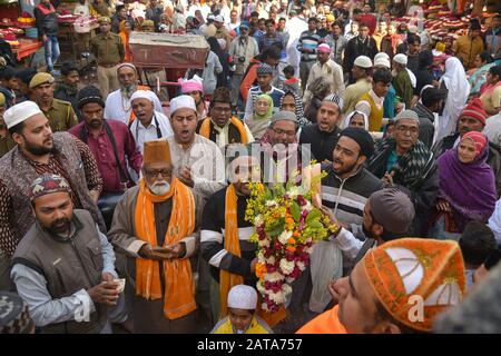 Ajmer, Inde. 31 janvier 2020. Sufi Basant est un festival indien dans la cour de Dargah Khwza Moinuddin Chishty à Ajmer, Rajasthan, Inde. (Photo De Shaukat Ahmed/Pacific Press) Crédit: Pacific Press Agency/Alay Live News Banque D'Images