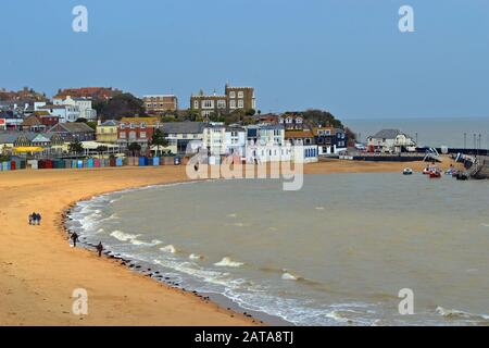 Bleak House Bed and Breakfast dominant Viking Bay and Beach, Broadescaliers, Kent, Royaume-Uni Banque D'Images