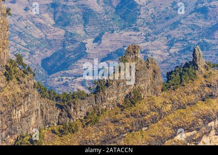 Le paysage de montagne unique du Parc National des montagnes Simien, Ethiopie Banque D'Images