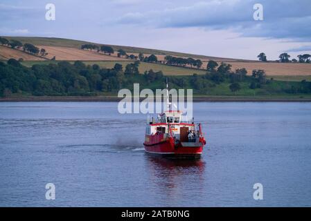 Cromarty FIRTH, ECOSSE, Royaume-Uni - 23 août 2017 - Le Cromarty - Nigg car ferry qui transporte deux véhicules et passagers de l'île noire à Nigg Banque D'Images