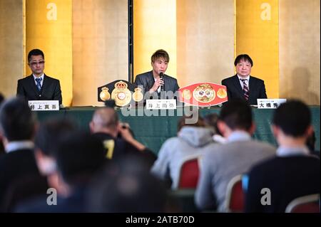 Tokyo, Japon, Le 31 Janvier 2020. 31 janvier 2020. (L-R) Shingo Inoue, Naoya Inoue, Hideyuki Ohashi Boxing : Naoya Inoue du Japon assiste à une conférence de presse pour annoncer ses titres WBA (Super), IBF, et WBO bantamweight bout qui se tiendra le 25 avril à Mandalay Bay Resort & Casino à Las Vegas, Nevada, États-Unis, à l'Hôtel Grand Palace à Tokyo, Japon, le 31 janvier 2020 . Crédit: Hiroaki Yamaguchi/Aflo/Alay Live News Banque D'Images