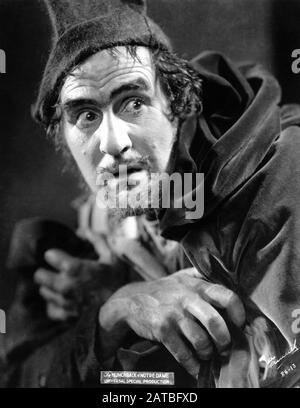 Ernest TORRENCE comme Clolin dans LE HUNCHBACK DE NOTRE DAME 1923 réalisateur WALLACE WORSLEY roman Victor Hugo Silent film Universal Pictures Banque D'Images