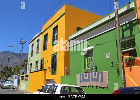 Maisons Peintes De Couleurs Vives, Rue Dorp, Bo Kaap, Le Cap, Baie De La Table, Province Du Cap Occidental, Afrique Du Sud, Afrique Banque D'Images