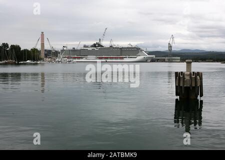 'SC Seaside', le plus grand navire de croisière jamais construit par la Cantiere Navale Fincantieri, Monfalcone, Friuli-Venezia Giulia, Italie. Banque D'Images