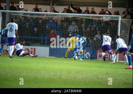Stade Spotland, Rochdale, Royaume-Uni. 1 févr. 2020. Rochdale, ANGLETERRE - 1 FÉVRIER Tyler Smith de Rochdale FC scores pour Rochdale pendant le match de la Sky Bet League 1 entre Rochdale et Shrewsbury Town au stade Spotland, Rochdale le samedi 1 février 2020. (Crédit: Ian Charles | MI News) la photographie ne peut être utilisée qu'à des fins de rédaction de journaux et/ou de magazines, licence requise à des fins commerciales crédit: Mi News & Sport /Alay Live News Banque D'Images